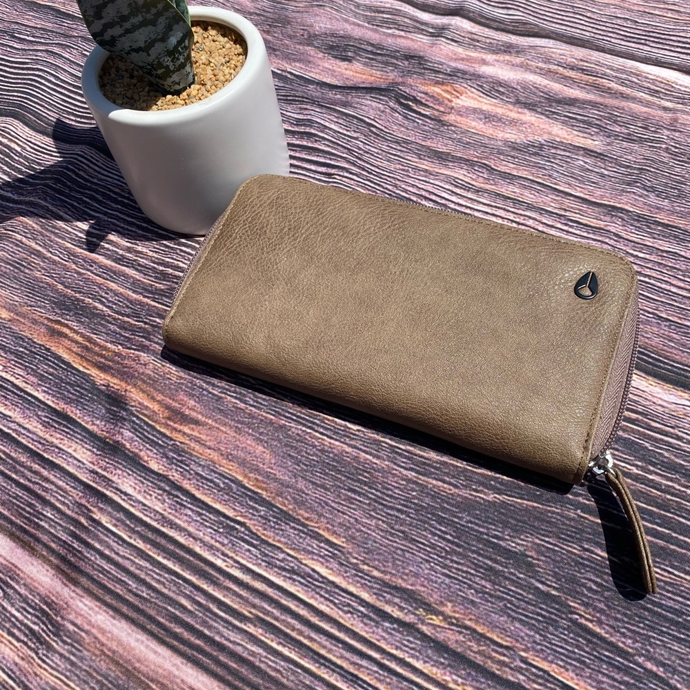 Nixon Wallet